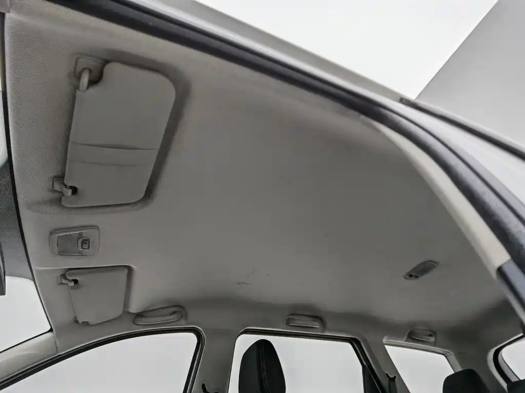Wuling Hongguang S3 — миниатюра 14