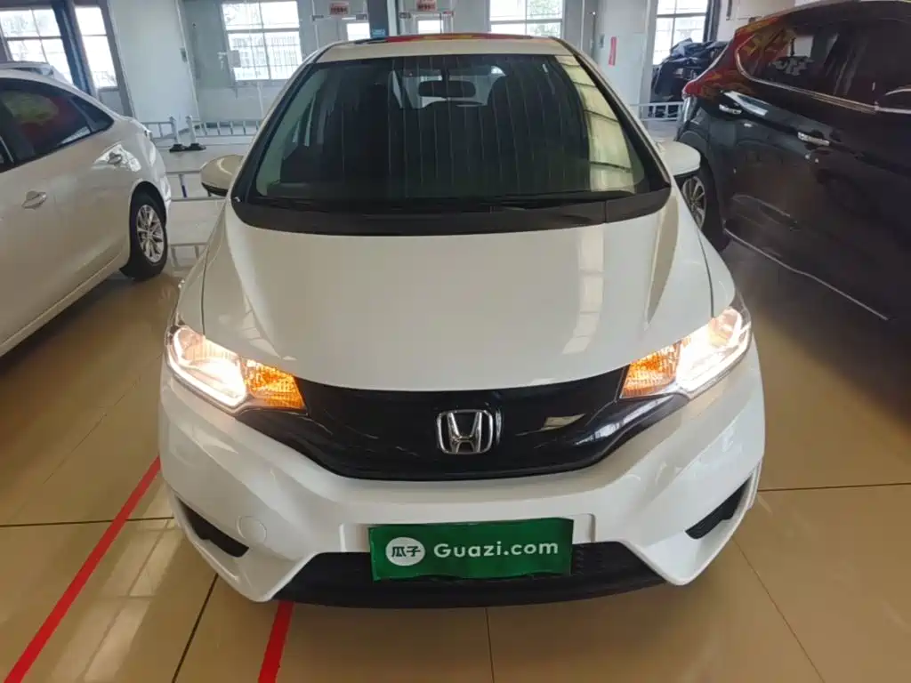 Honda Fit — миниатюра 3