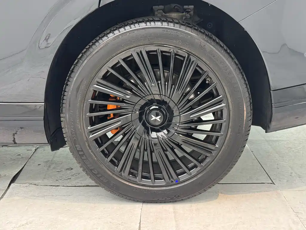 XPeng G9 — миниатюра 8