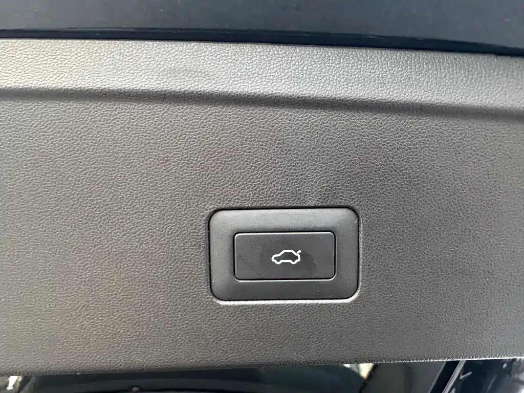 Chery Tiggo 8L — миниатюра 16