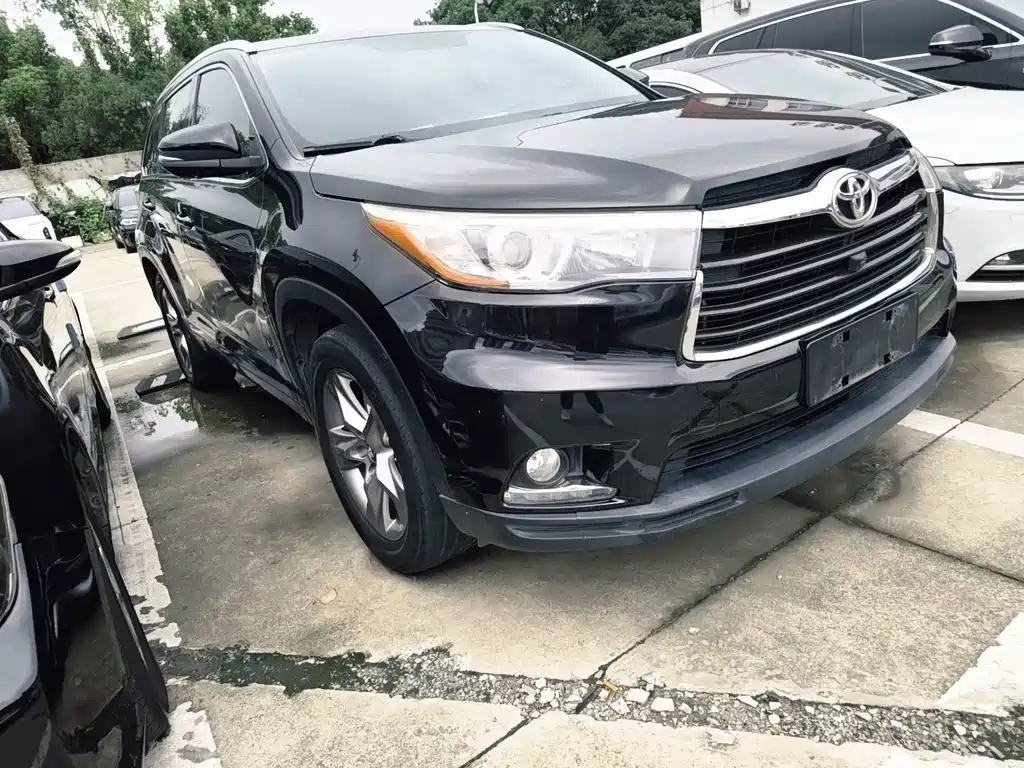 Toyota Highlander — миниатюра 3