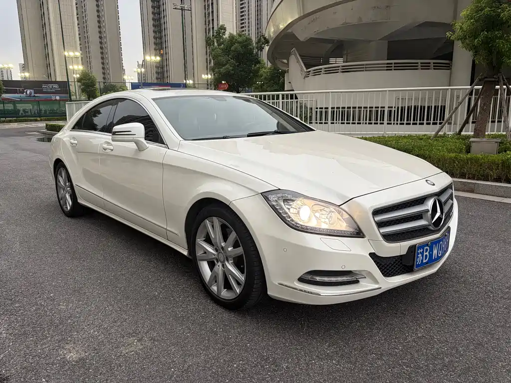 Mercedes-Benz CLS — миниатюра 3
