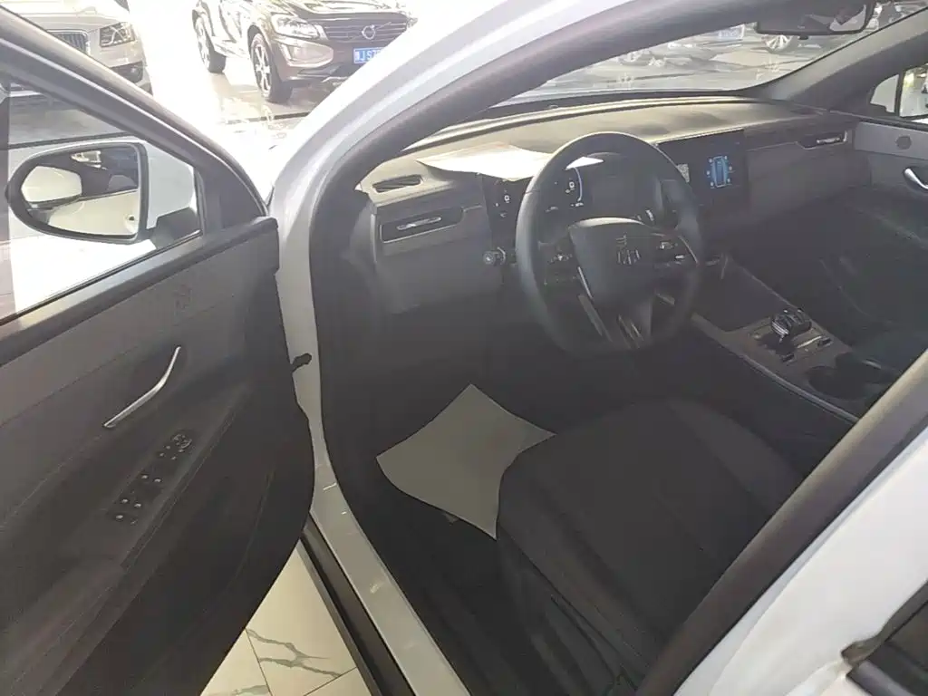 BYD Qin PLUS — миниатюра 16