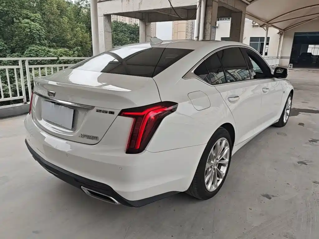 Cadillac CT5 — миниатюра 7