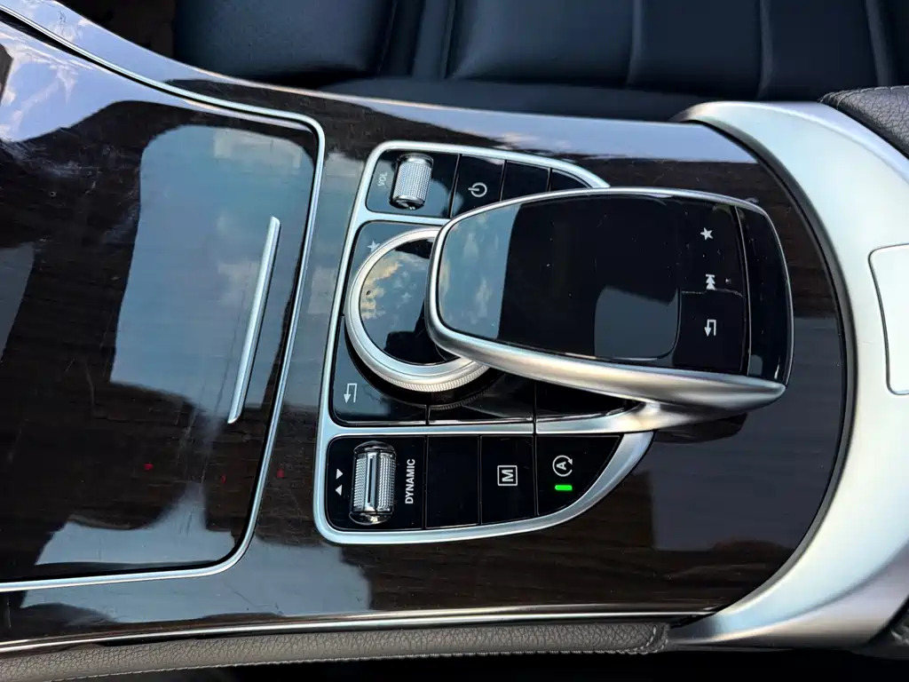 Mercedes-Benz GLC — миниатюра 27