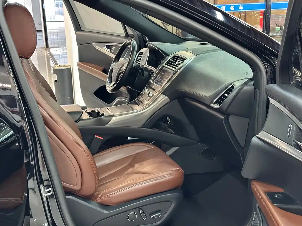 Lincoln MKX — миниатюра 12