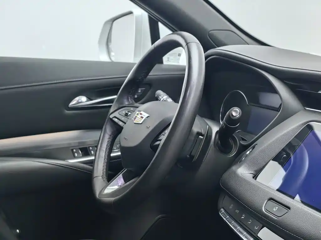 Cadillac XT4 — миниатюра 22