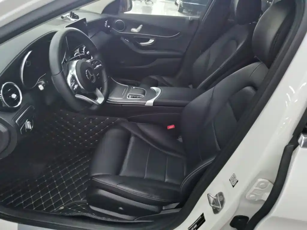 Mercedes-Benz C-Class — миниатюра 15