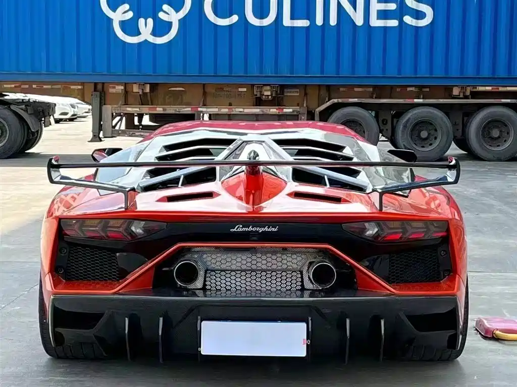 Lamborghini Aventador 2011 LP 700-4