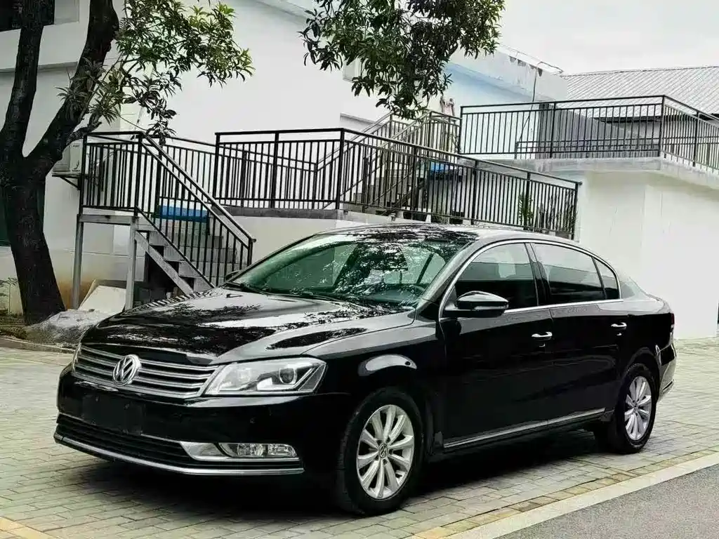 Volkswagen Magotan 2016