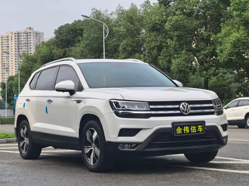 Volkswagen Tharu — миниатюра 3
