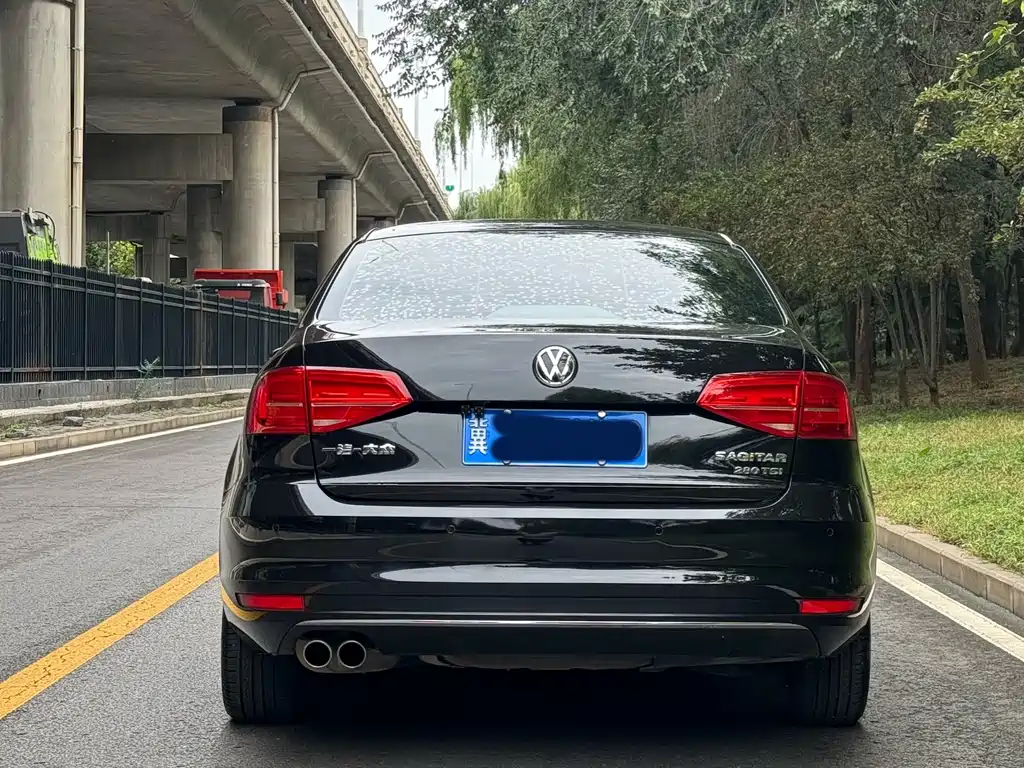 Volkswagen Sagitar — миниатюра 17