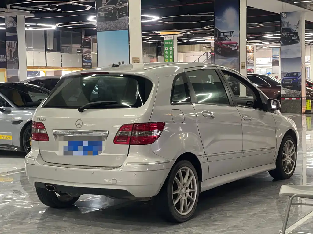 Mercedes-Benz B-Class — миниатюра 5