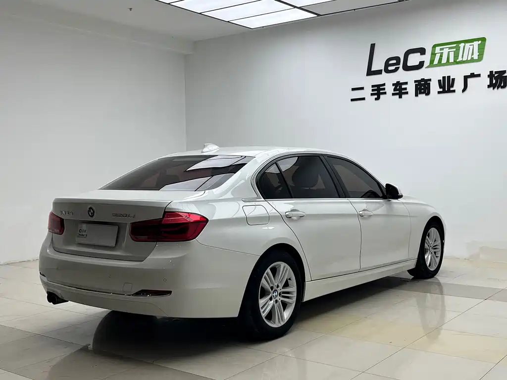 BMW 3 Series — миниатюра 6