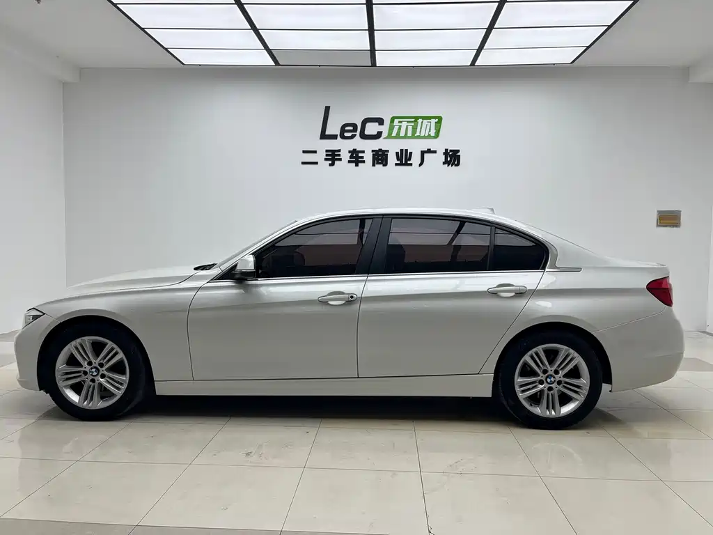 BMW 3 Series — миниатюра 4