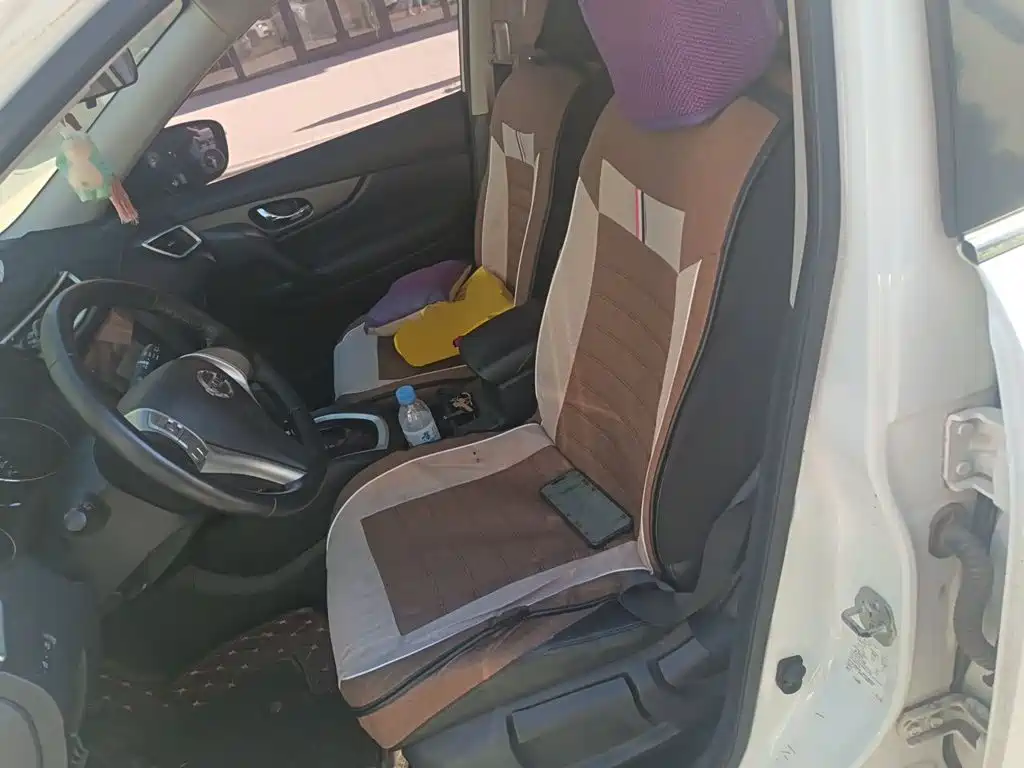 Nissan X-Trail — миниатюра 17