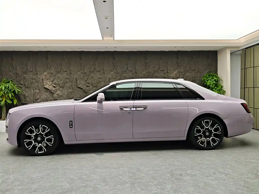 ROLLS-ROYCE GUST