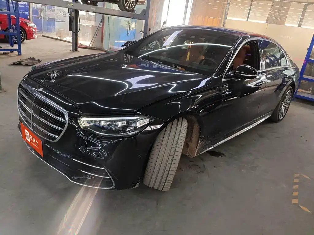 Mercedes-Benz S-Class 2021