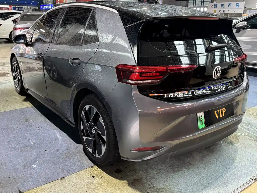 Volkswagen ID.3 — миниатюра 5