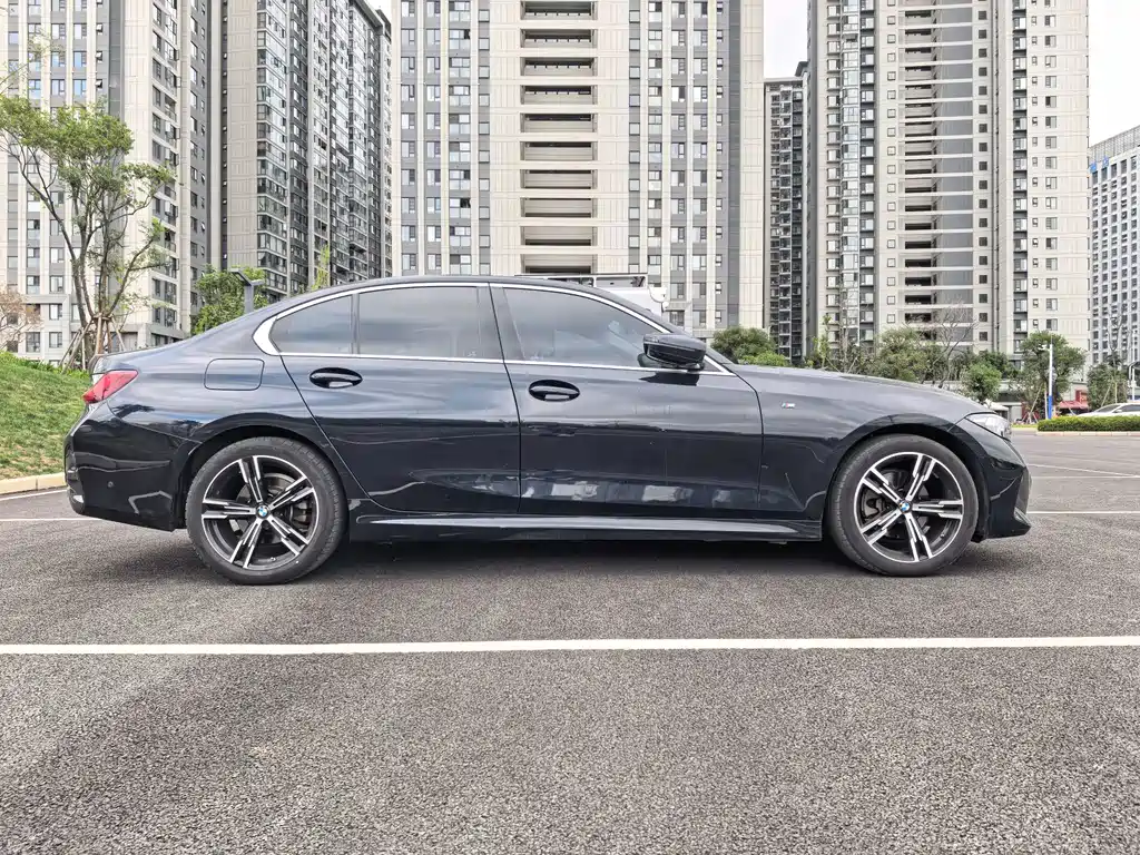 BMW 3 Series — миниатюра 18