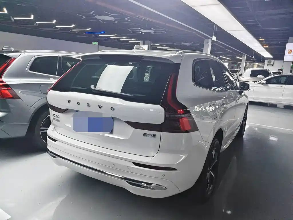 Volvo XC60 — миниатюра 22