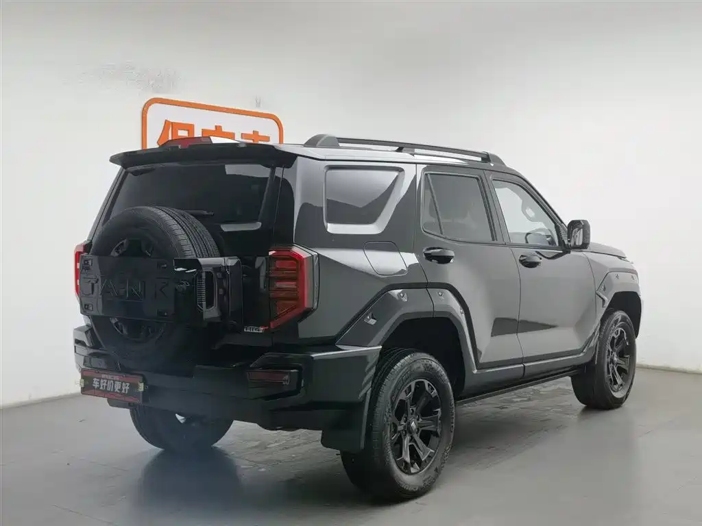 TANK TANK 400 NEW ENERGY