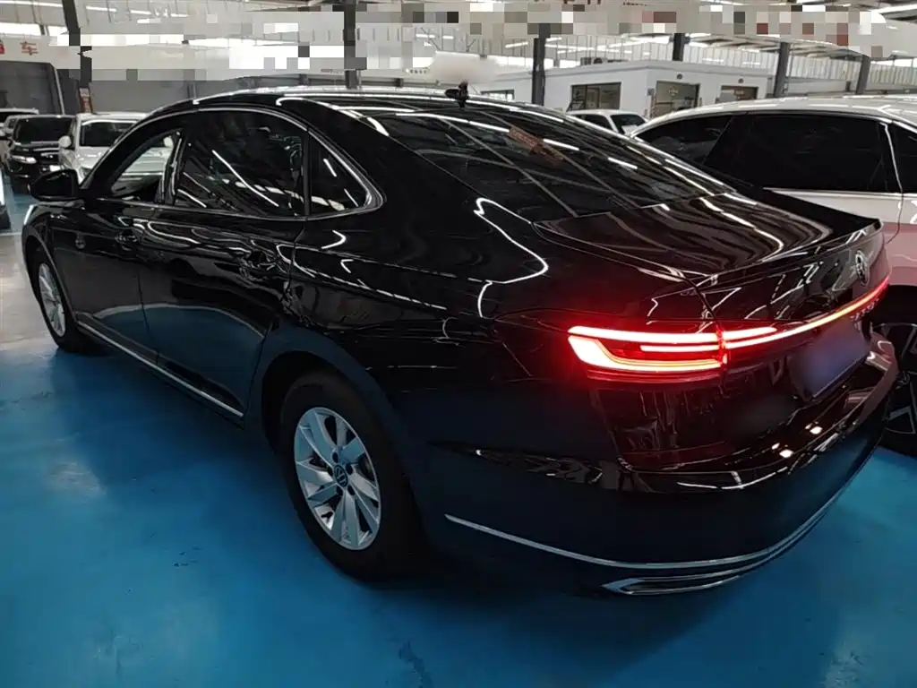 Volkswagen Passat 2024 280TSI