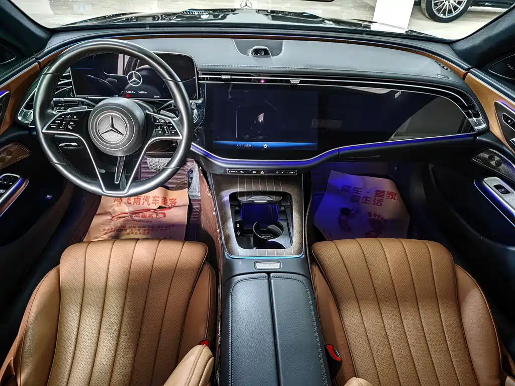 Mercedes-Benz E-Class E 2024 E 300 L Luxury