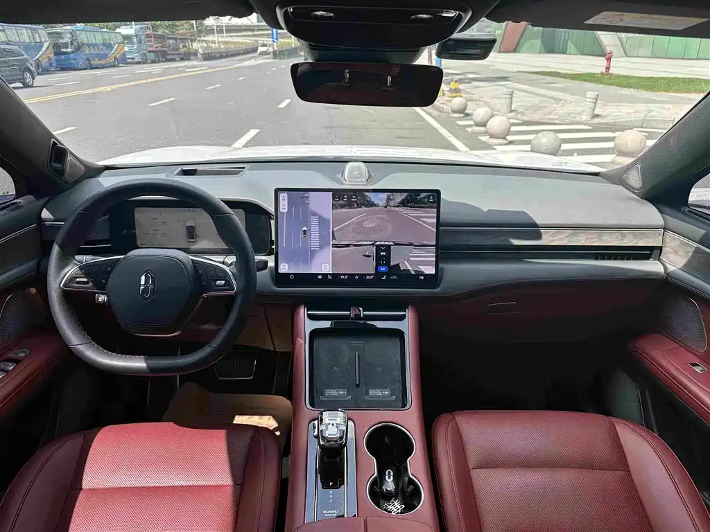 AITO AITO M5 — миниатюра 5