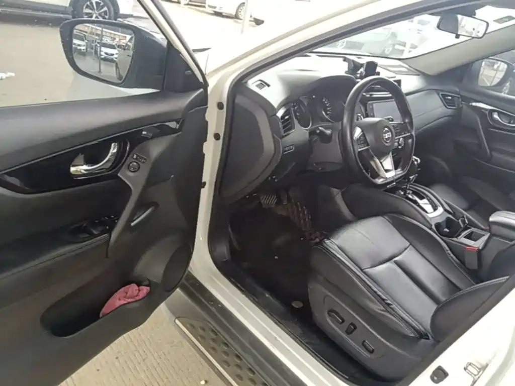 Nissan X-Trail — миниатюра 16