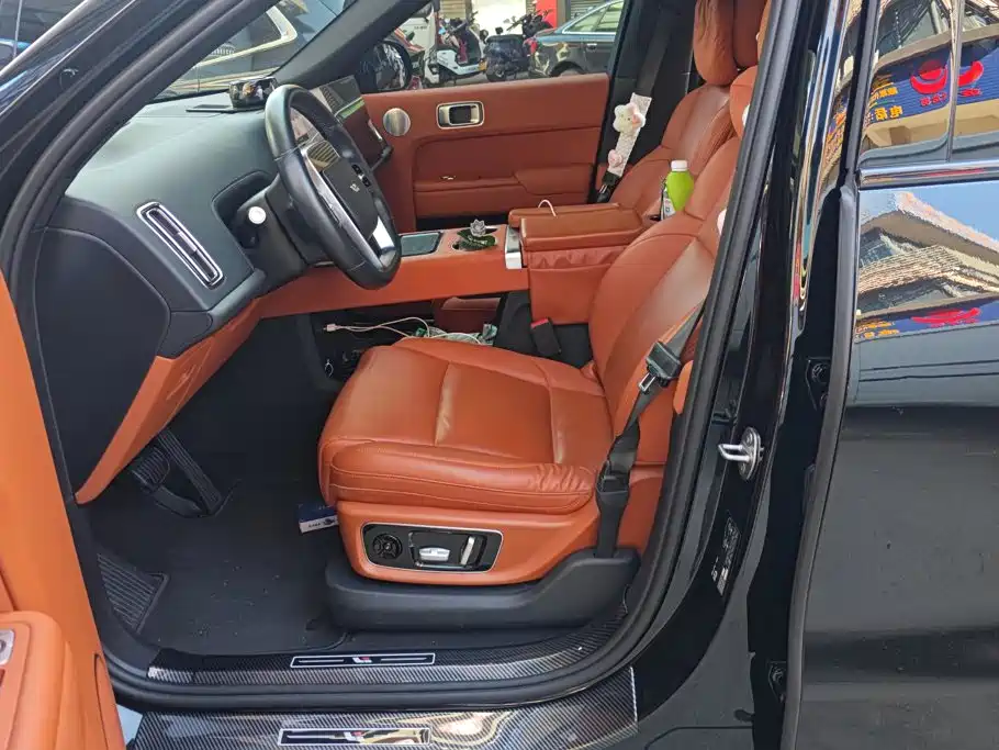 Li Auto Li L8 — миниатюра 9