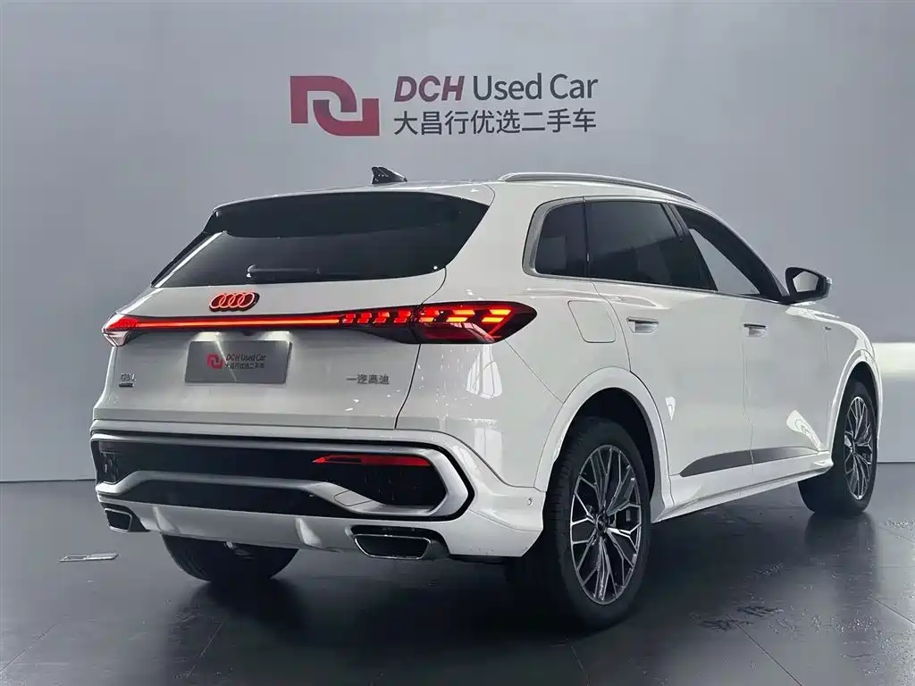 Audi Q5L 2026 2.0T Luxury