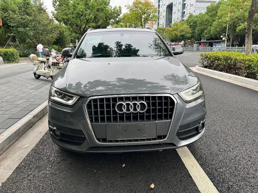 Audi Q3 (Import) — миниатюра 2