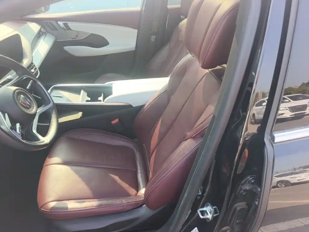 Buick LaCrosse — миниатюра 15