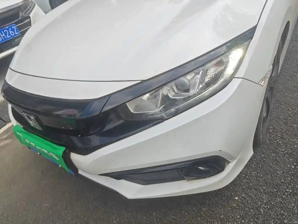 Honda Civic — миниатюра 24