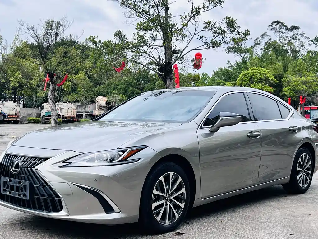 Lexus ES — миниатюра 3
