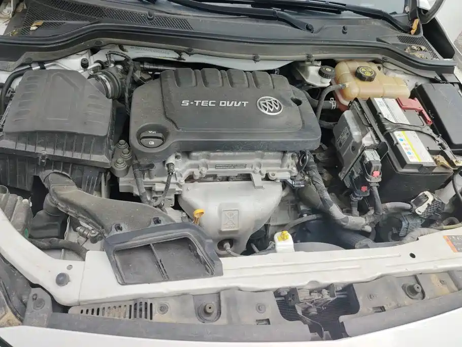 Buick Excelle — миниатюра 10