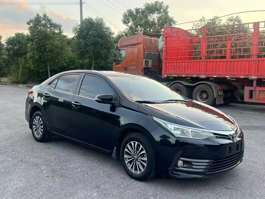 Toyota Corolla — миниатюра 3