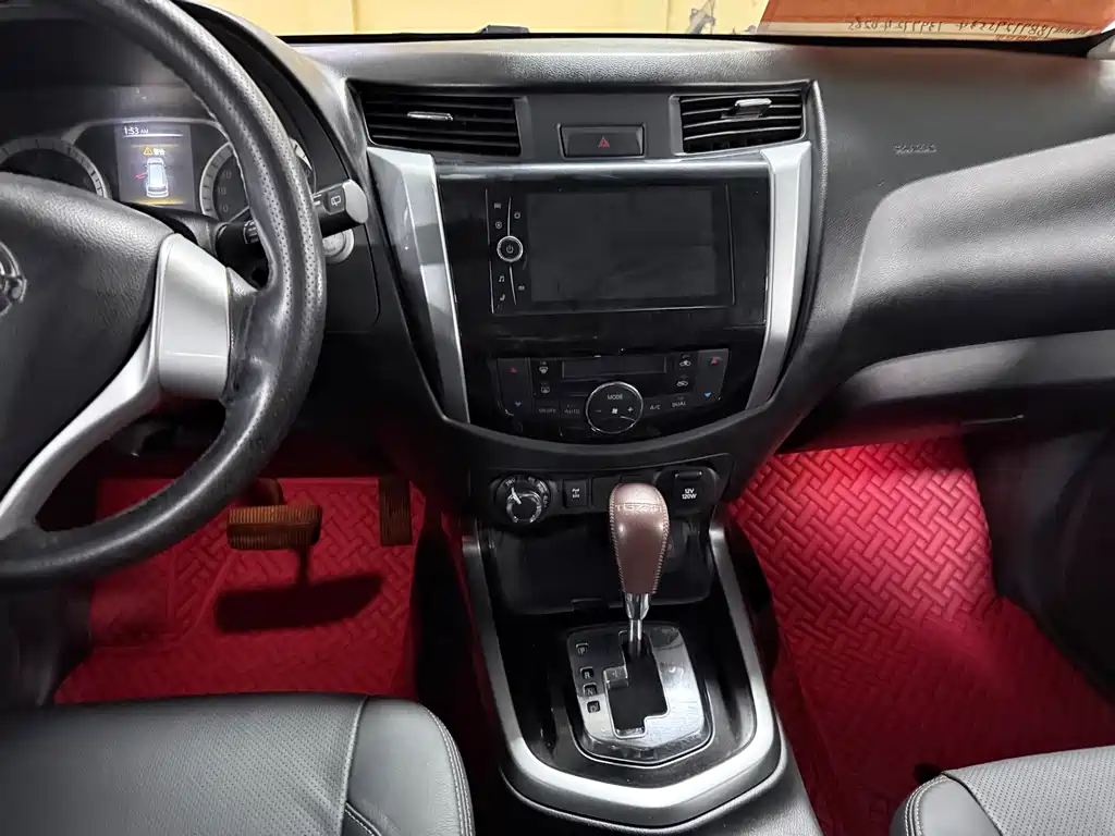 Nissan Terra — миниатюра 12
