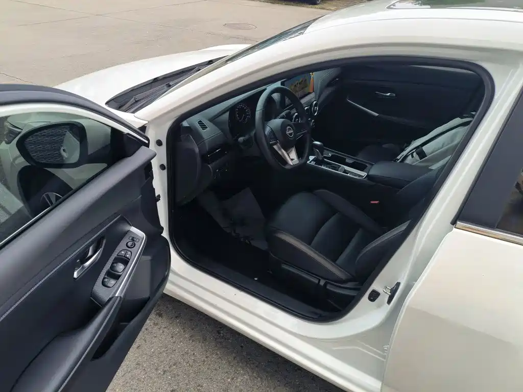 Nissan Sylphy — миниатюра 16