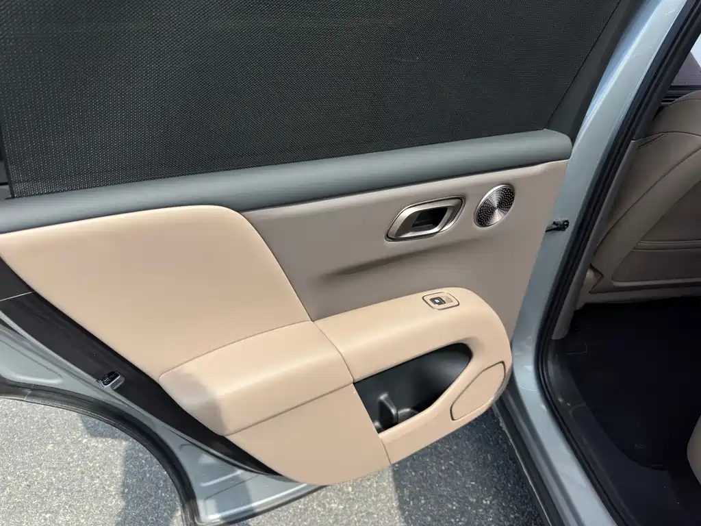 Li Auto Li i6 — миниатюра 19