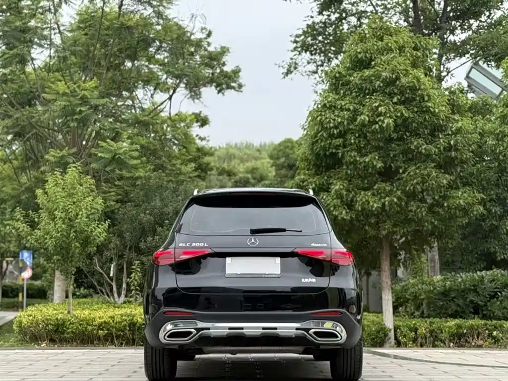 Mercedes-Benz GLC 2023 GLC 300 L 4MATIC 7 мест