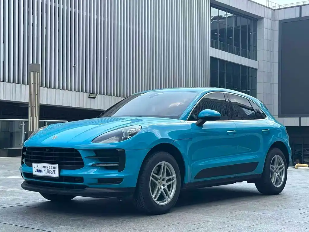 Porsche Macan 2021
