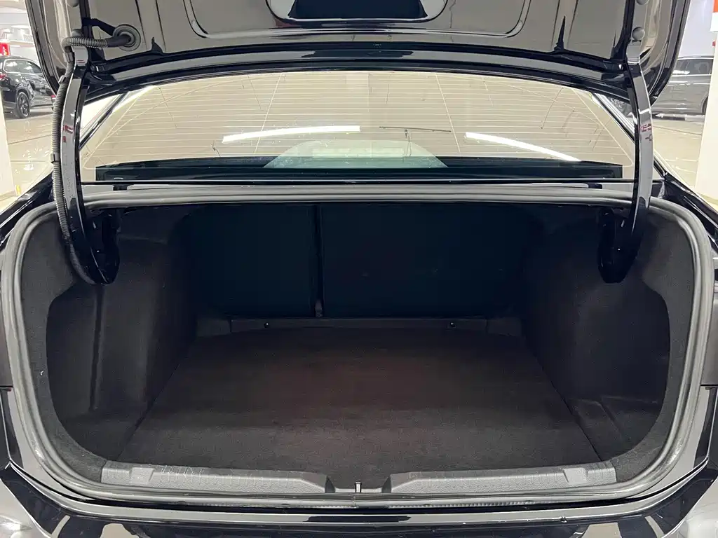 Volkswagen Lavida — миниатюра 17