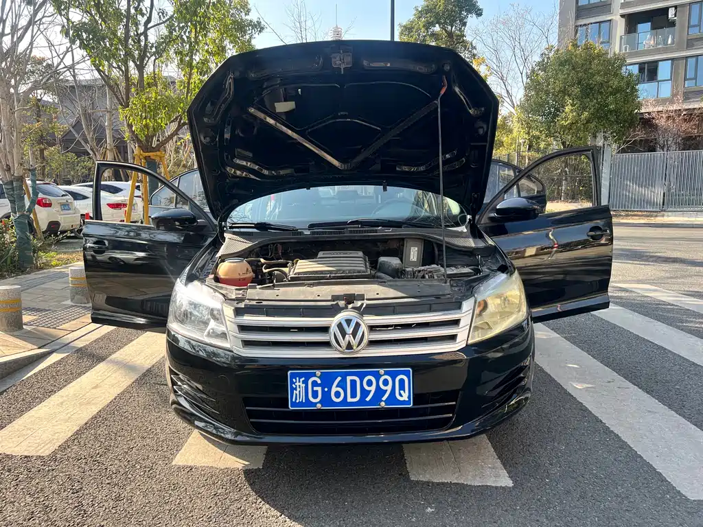 Volkswagen Santana 1.6L Manual Elegant Edition, фото 23