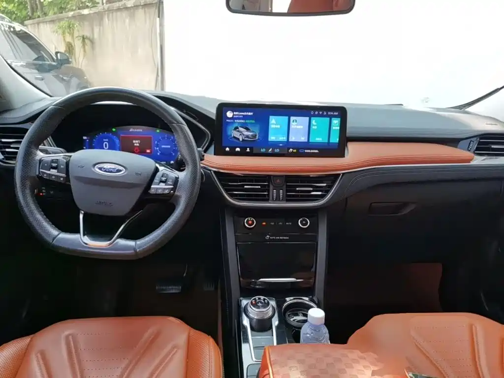 Ford Escape — миниатюра 10