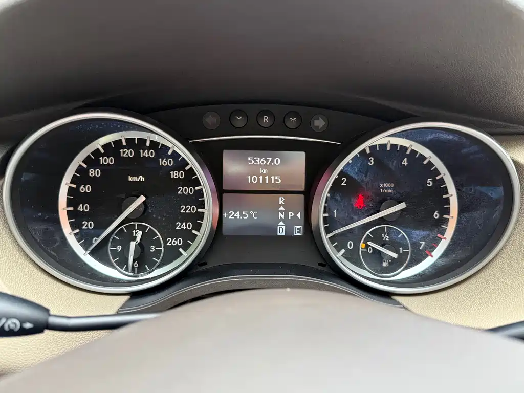 Mercedes-Benz R-Class — миниатюра 21