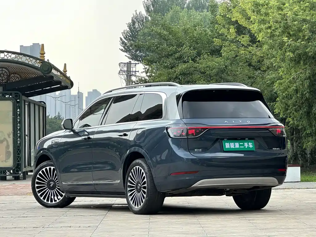 Aito M9 2024 Ultra 52kWh 6 мест
