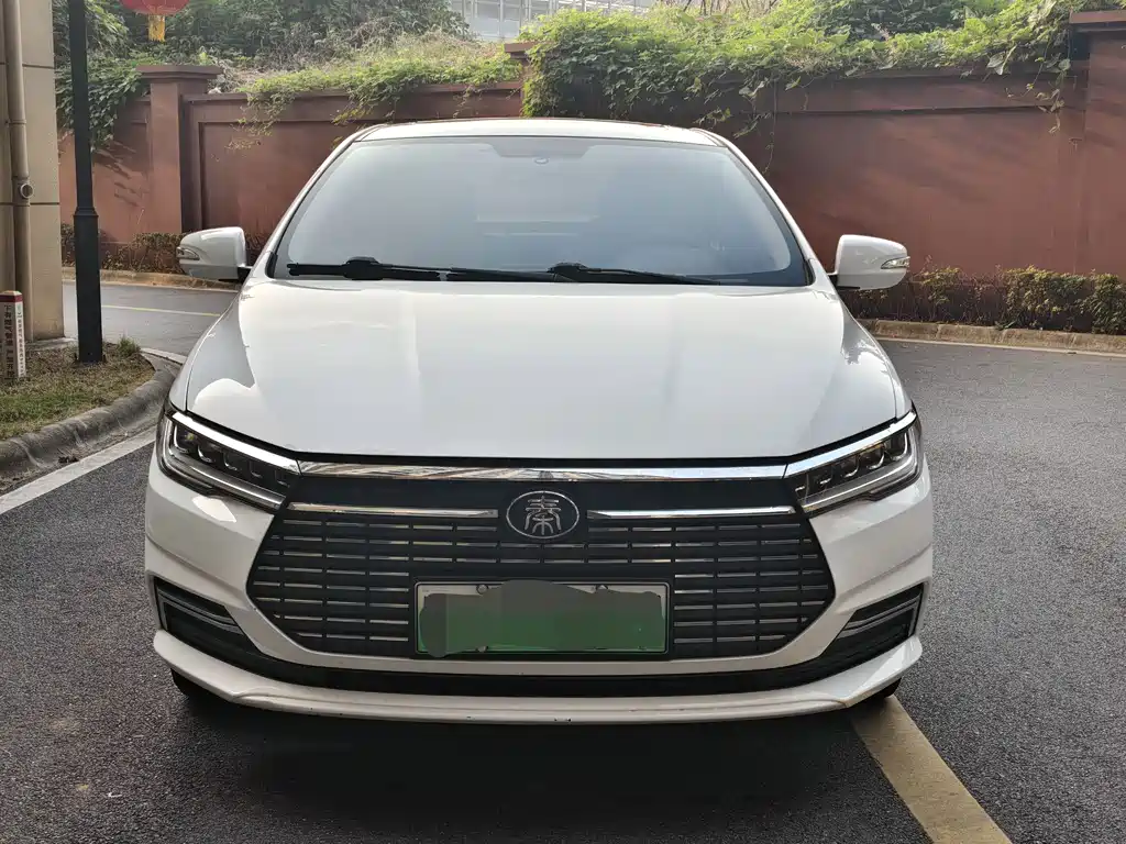 BYD Qin NEV — миниатюра 3