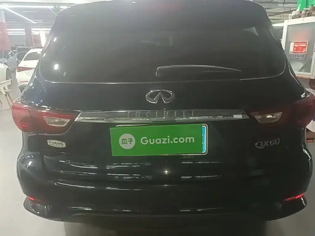 Infiniti QX60 (Import) — миниатюра 6